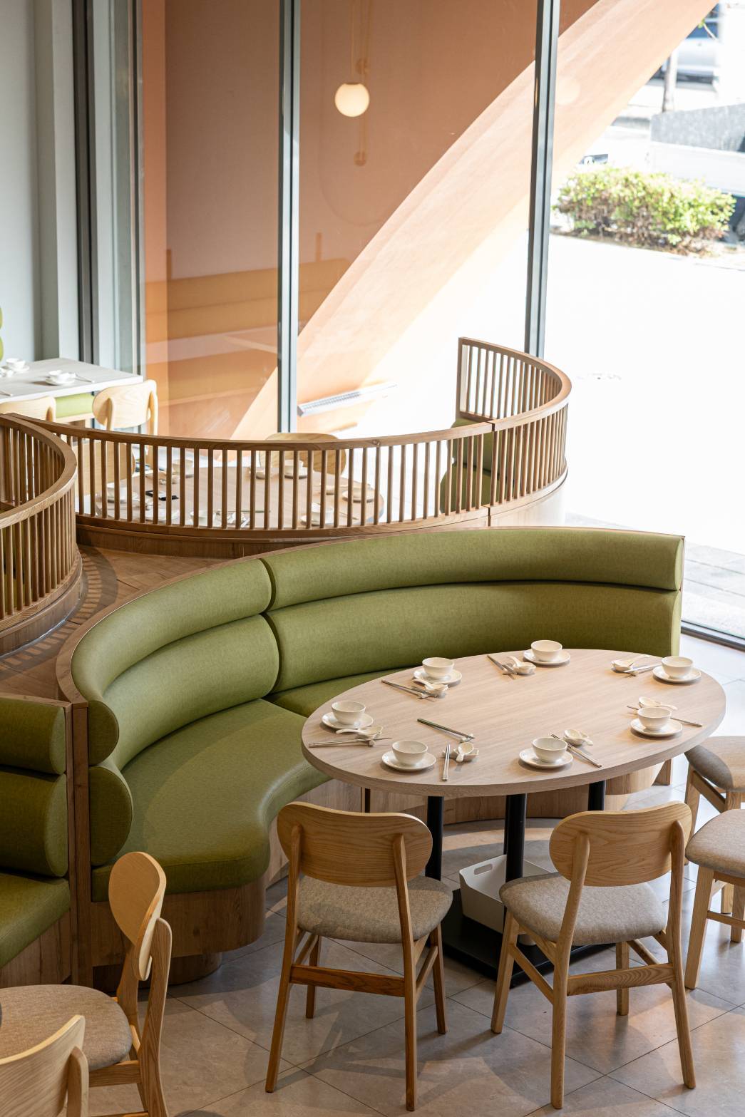 【有禮樓】環境氛圍、1F、2F座位區開箱